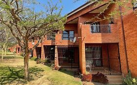 Savannah Lodge Apartments Unit 81